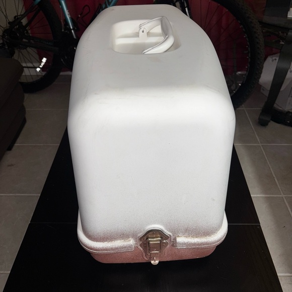 Singer Sewing Machine - Picture 3 of 5